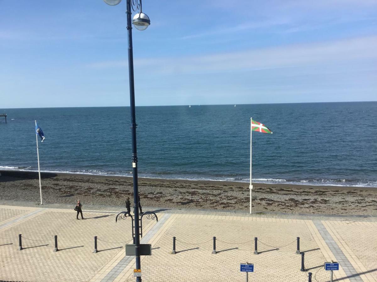Helmsman Guesthouse Aberystwyth Exterior foto